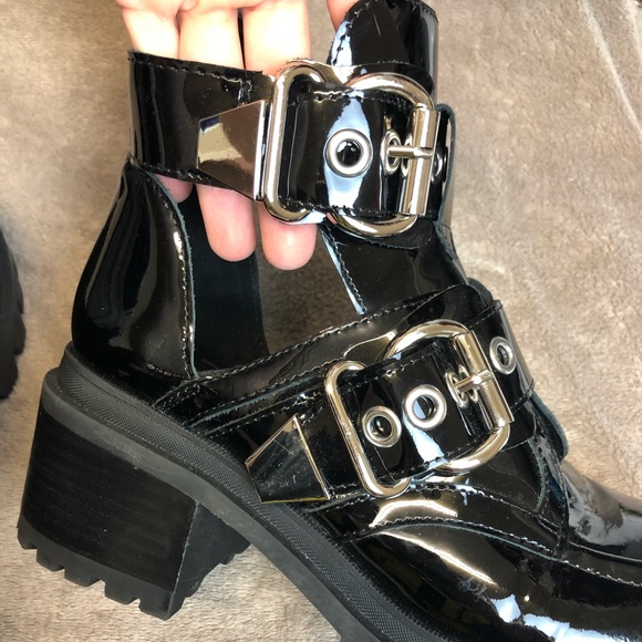 jeffrey campbell maxx platform boot